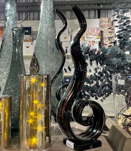 Vases &<br>sculptures